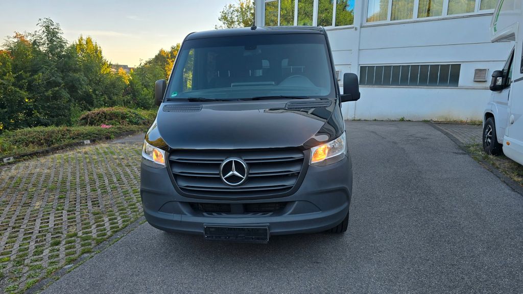 Image of Mercedes-Benz Sprinter