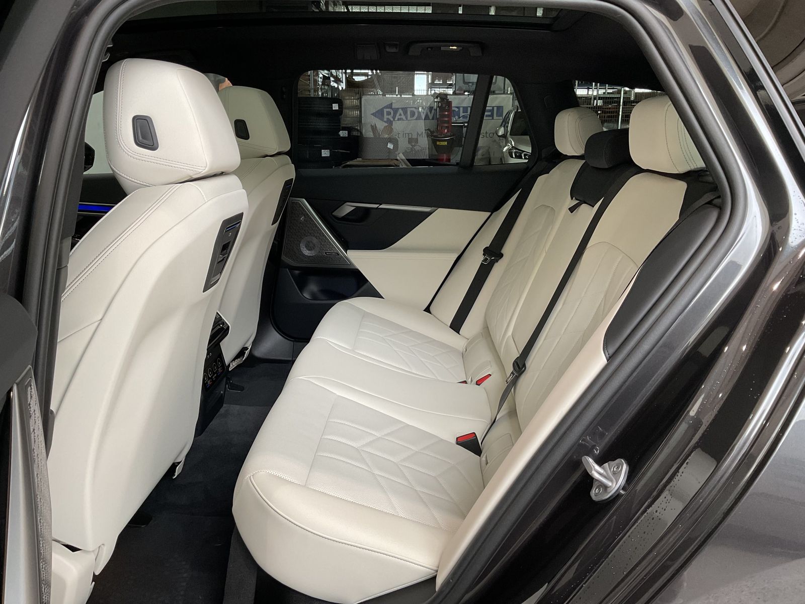 BMW 550 - Bild 9