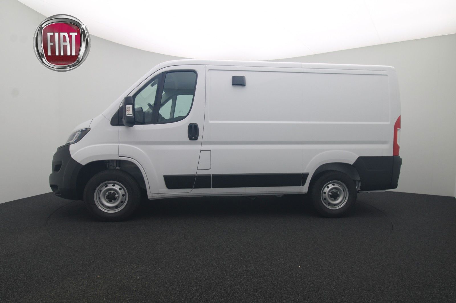 Fahrzeugabbildung Fiat Ducato Serie 9 L1H1 120 MJT SORTIMO AHK