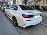 BMW 320i M Sport Automatik M Sport - BMW 320 Gebrauchtwagen in Düsseldorf