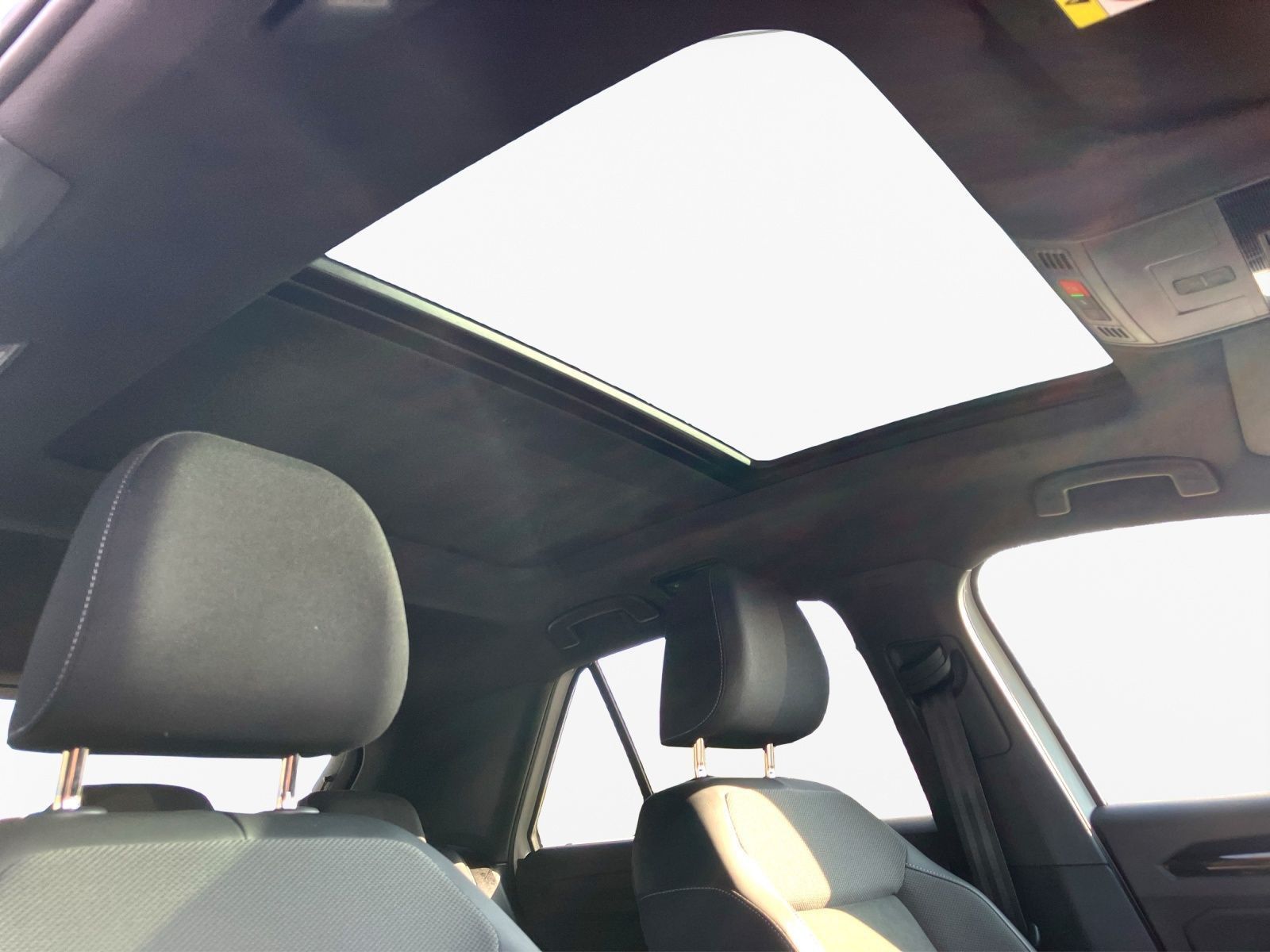 Volkswagen T-Roc - Bild 10
