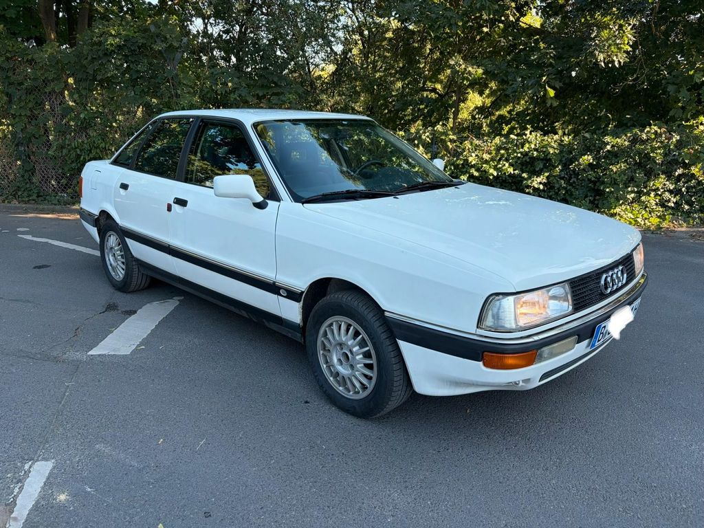 Image of Audi 90