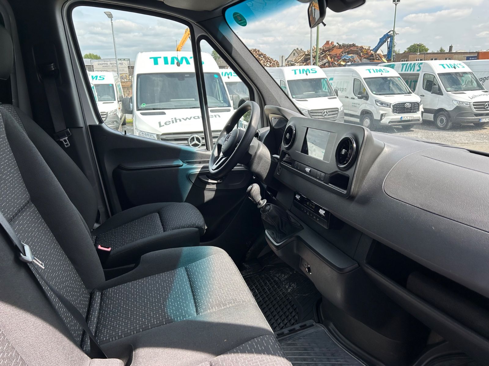 Fahrzeugabbildung Mercedes-Benz Sprinter III Tourer 317 CDI Navi Kamera