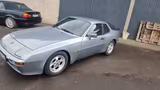 Porsche 944 - silberne Porsche 944