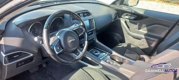 Jaguar F-Pace - 6