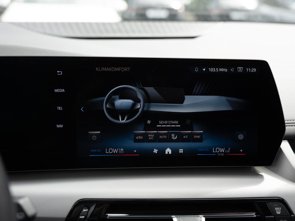 BMW 220 Active Tourer AHK LED NAVI H/K KAMERA SHZ, миниатюра 19
