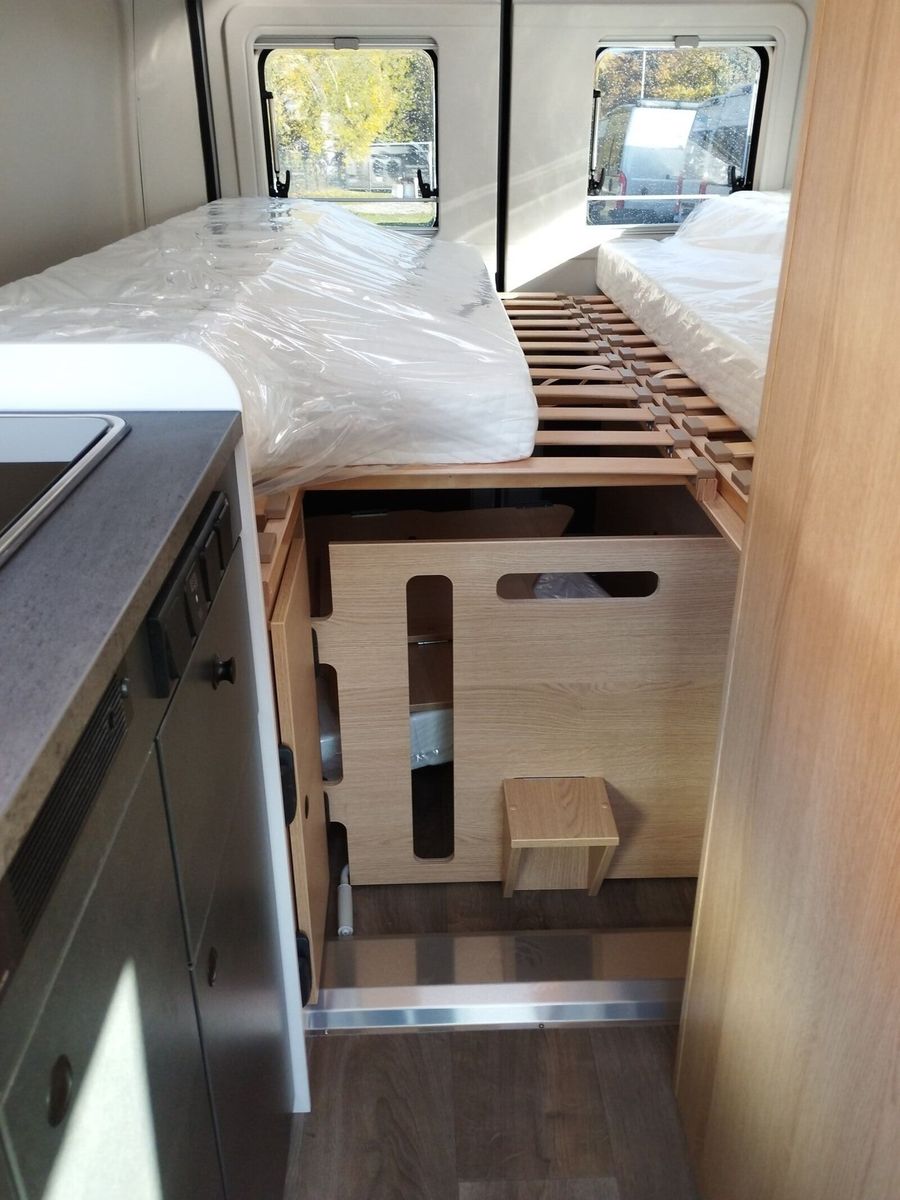 Fahrzeugabbildung Sunlight Adventure Cliff 602 Automatik, Dörr Edition, LTE