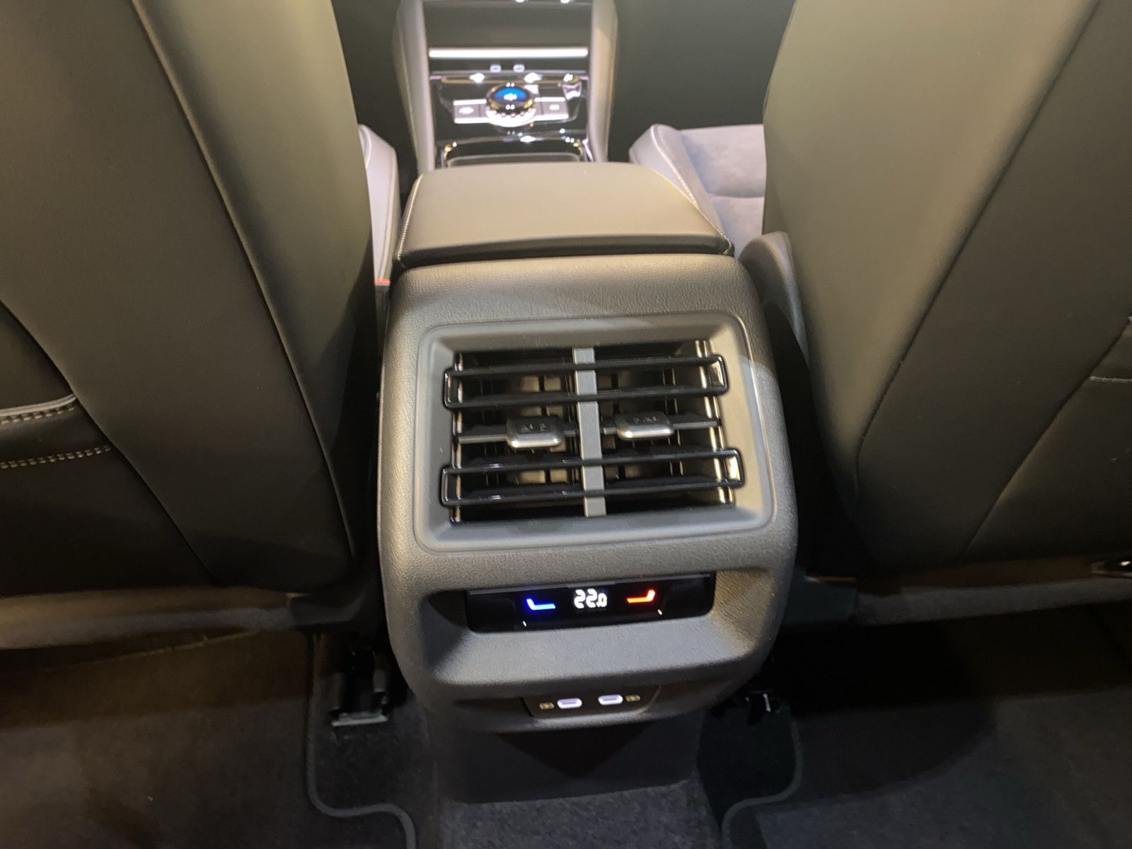 Volkswagen Tiguan - Bild 21