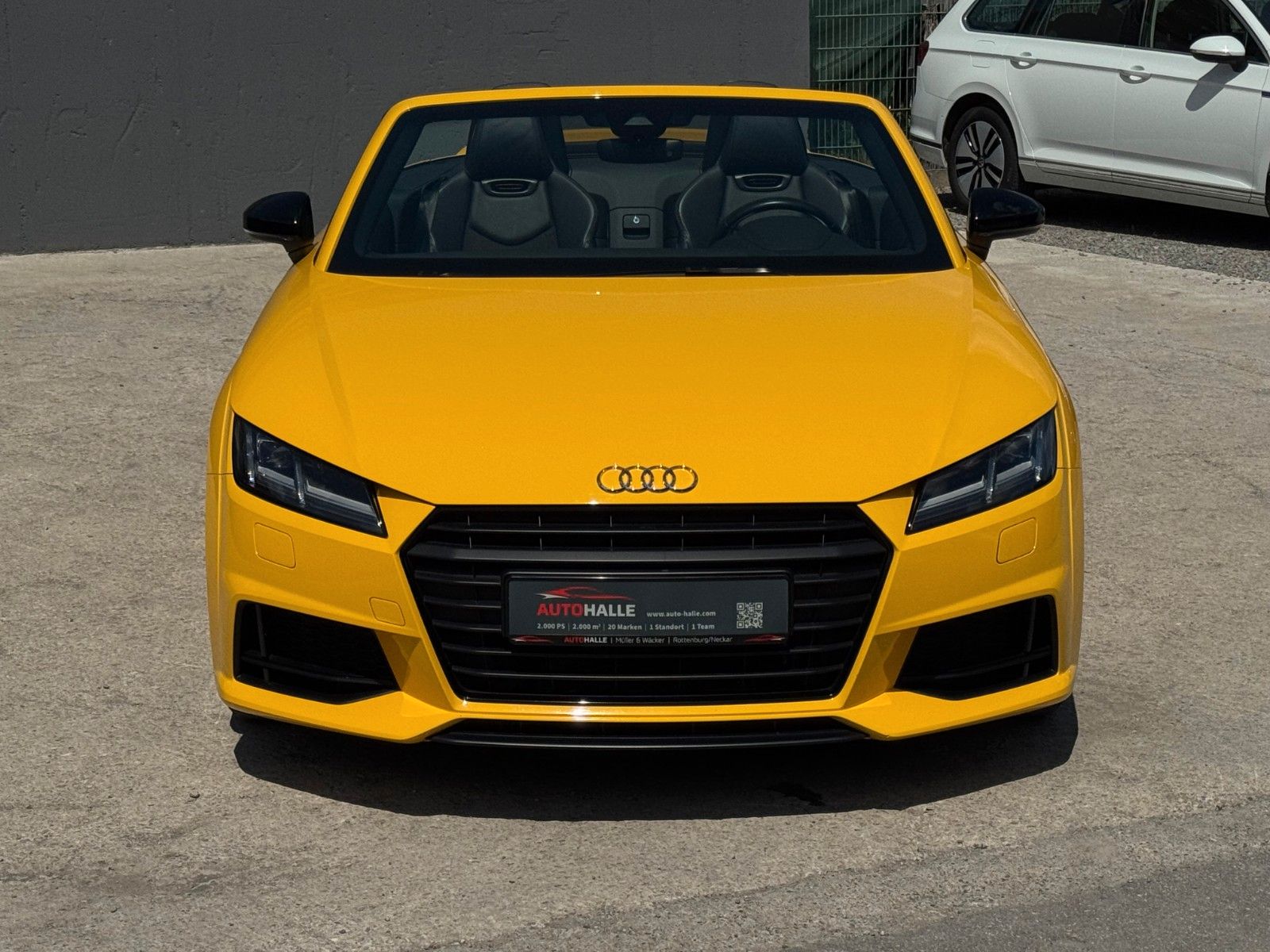 Fahrzeugabbildung Audi TT Roadster 2.0 TFSI DSG S-Line B&O Alcan. SHZ