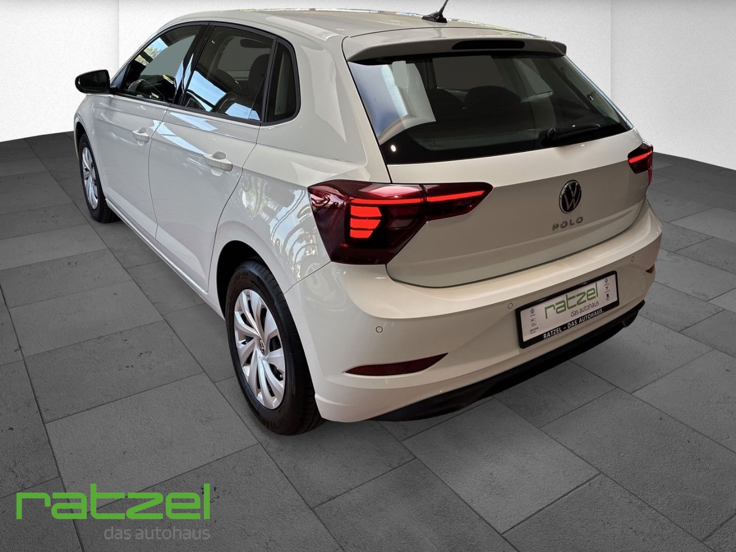 Fahrzeugabbildung Volkswagen Polo VI Life 1.0 Lane Assist App Connect
