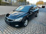 Kia Ceed Sportswagon Spirit 1.6 Diesel TÜV NEU - Kia aus 2011: Cee D