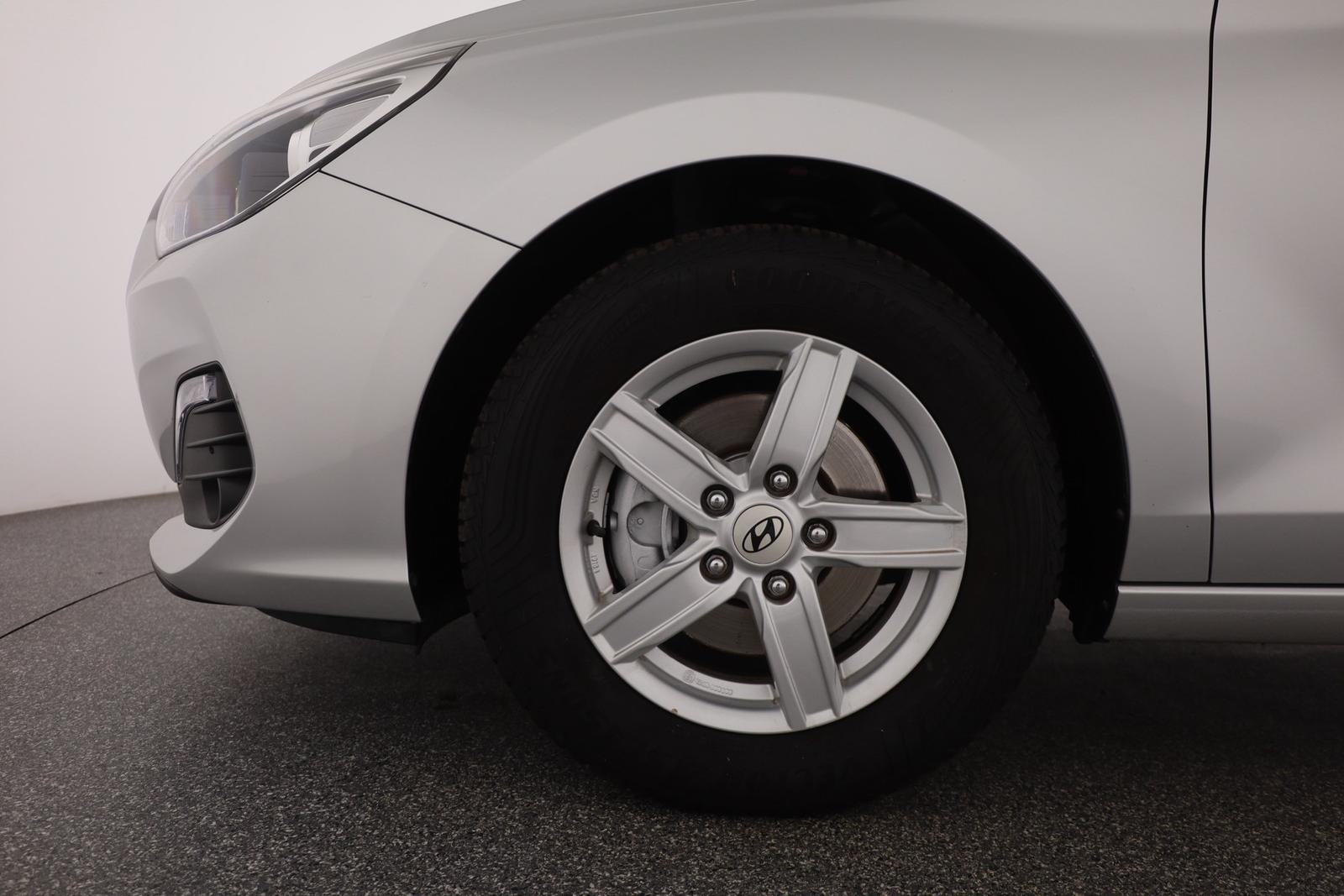 Hyundai i30 1.0 T-GDI Select Navi Android Apple Tempomat