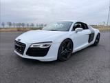 Audi R8 4.2 FSI S tronic quattro - - Audi R8: Tron