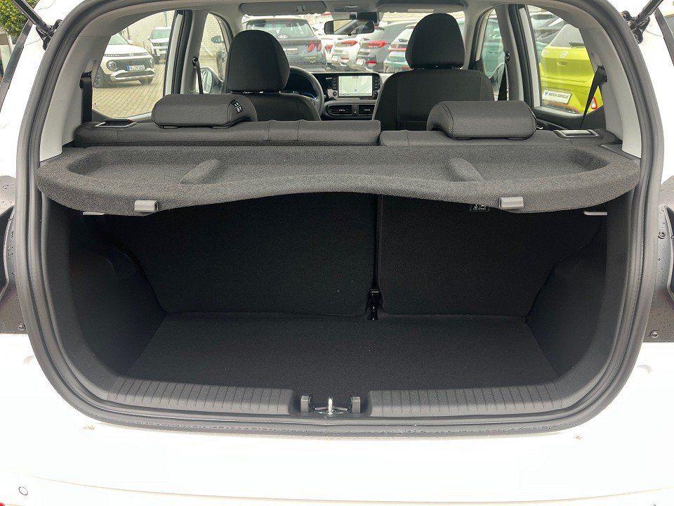 Fahrzeugabbildung Hyundai i10 1.0i 63PS Select