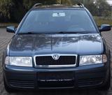 Skoda Octavia Combi Tour *TÜVNEU*EINPARKHILFE*GEPFLEGT - Skoda Gebrauchtwagen von 2005