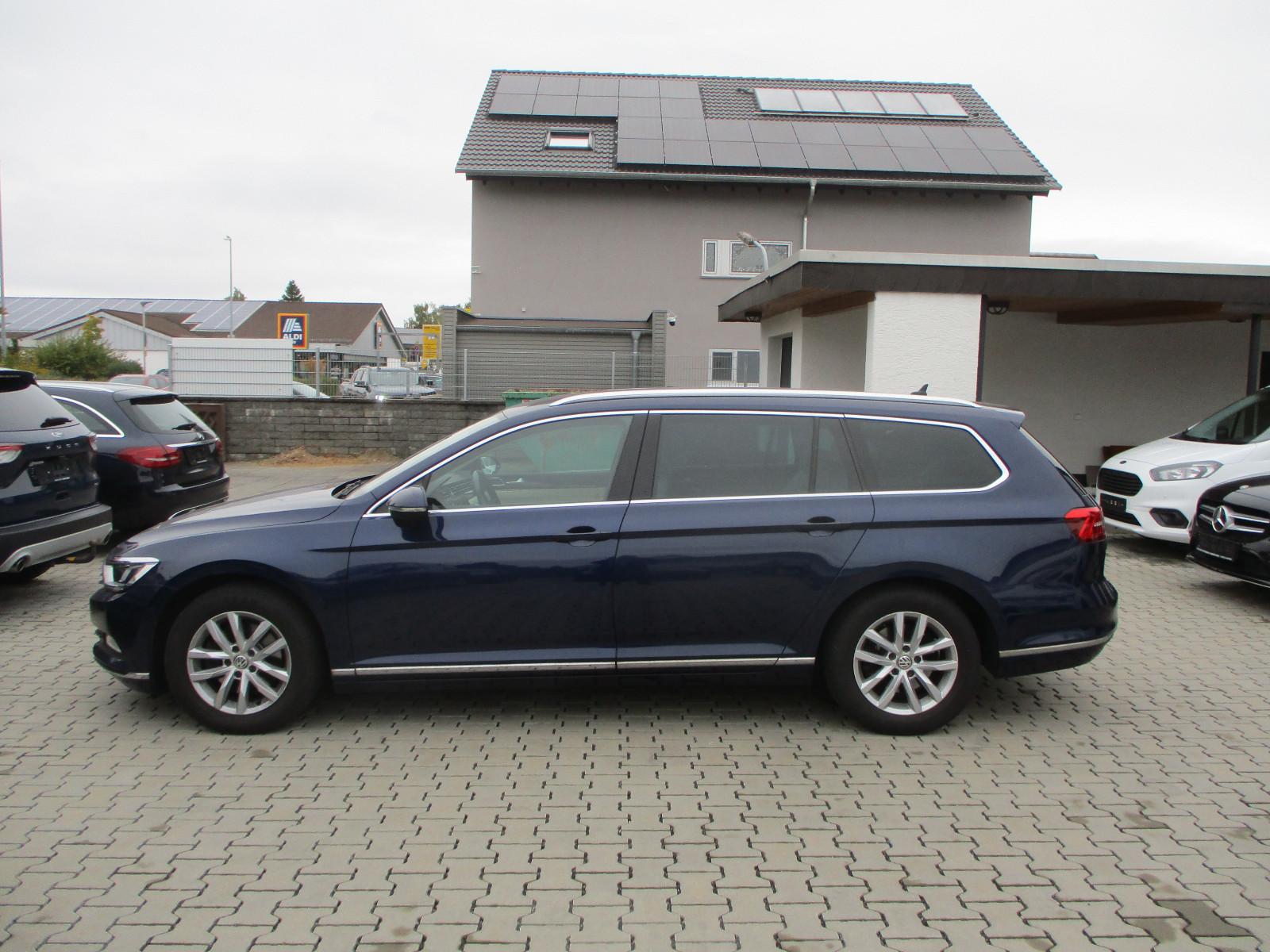 Volkswagen Passat 1.4 TSI DSG Highli NAVI LEDER ACC PDC LED