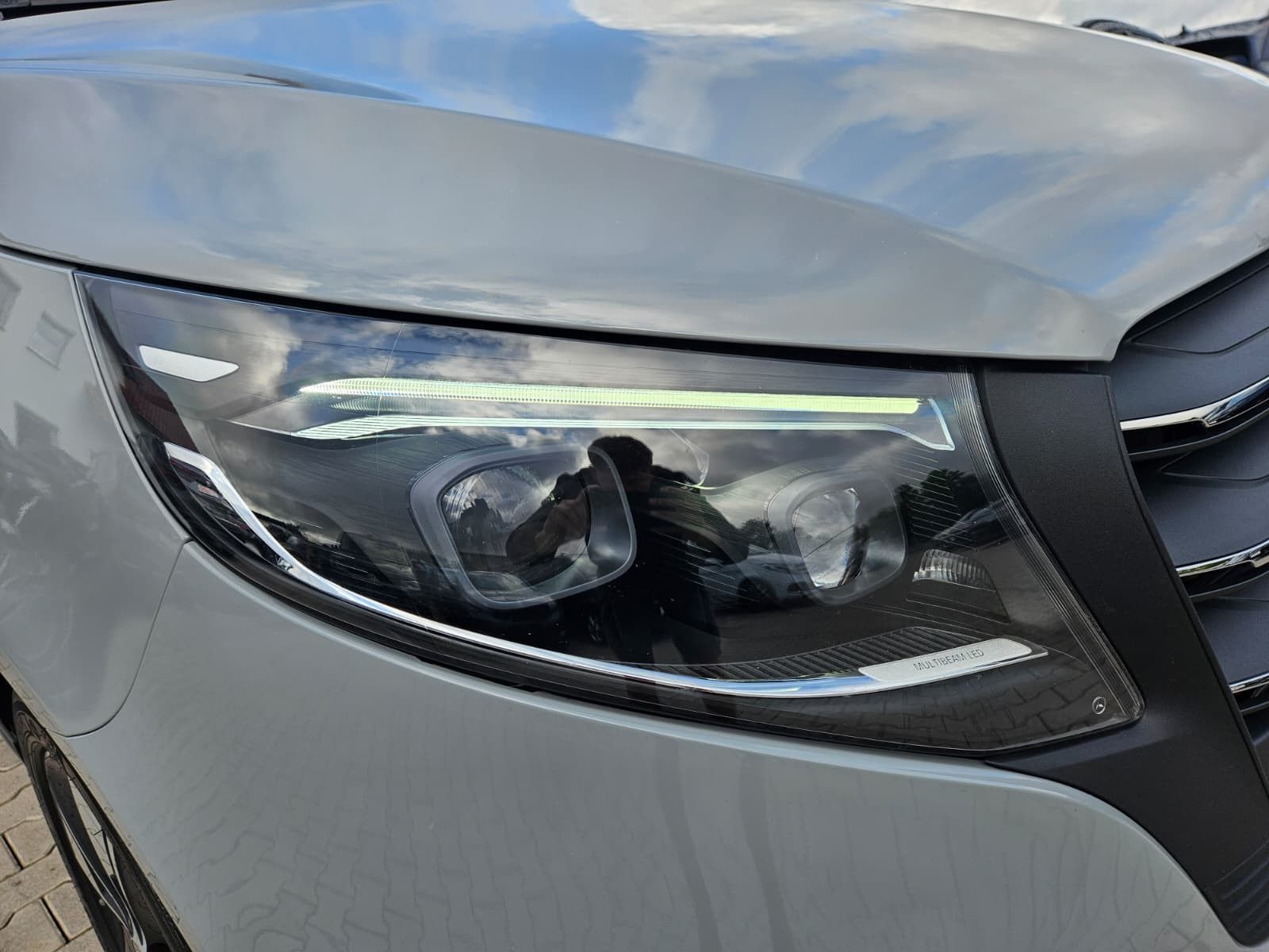 Fahrzeugabbildung Mercedes-Benz Vito 119 Tourer lang SELECT Sport LED*LEDER*AHK