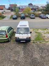 Mitsubishi L300 - Mitsubishi L300: Van
