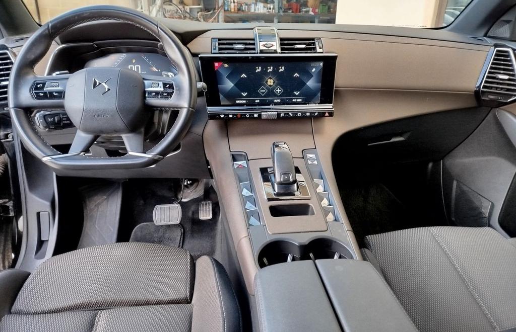 DS Automobiles DS7 (Crossback)