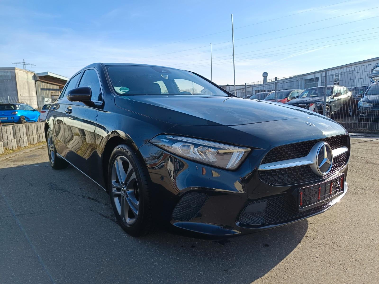 Mercedes-Benz A 180 Navigation