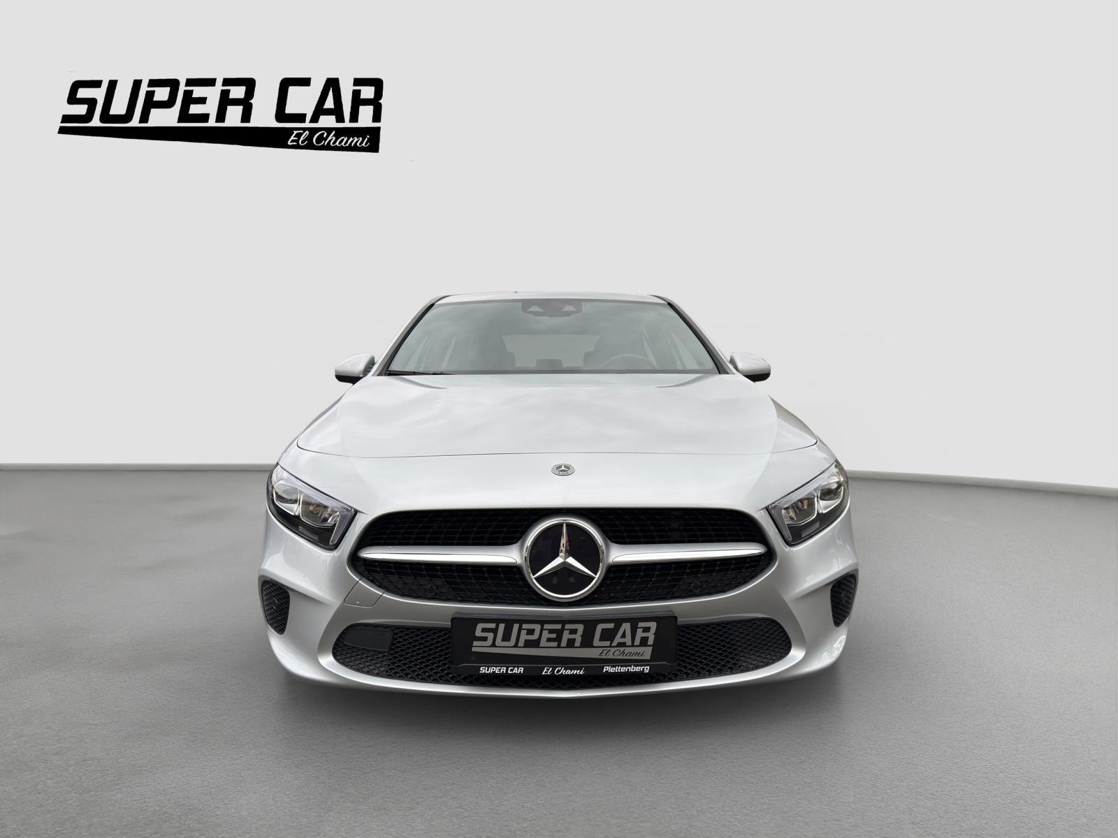 Mercedes-Benz A 200 *LED *Induktion*Kamera*ACC*Sportsitze*
