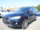 Mitsubishi Outlander 2.2 DI-D INSTYLE 4WD/7.SITZER/BI-XENON - Mitsubishi Outlander 7-Sitzer
