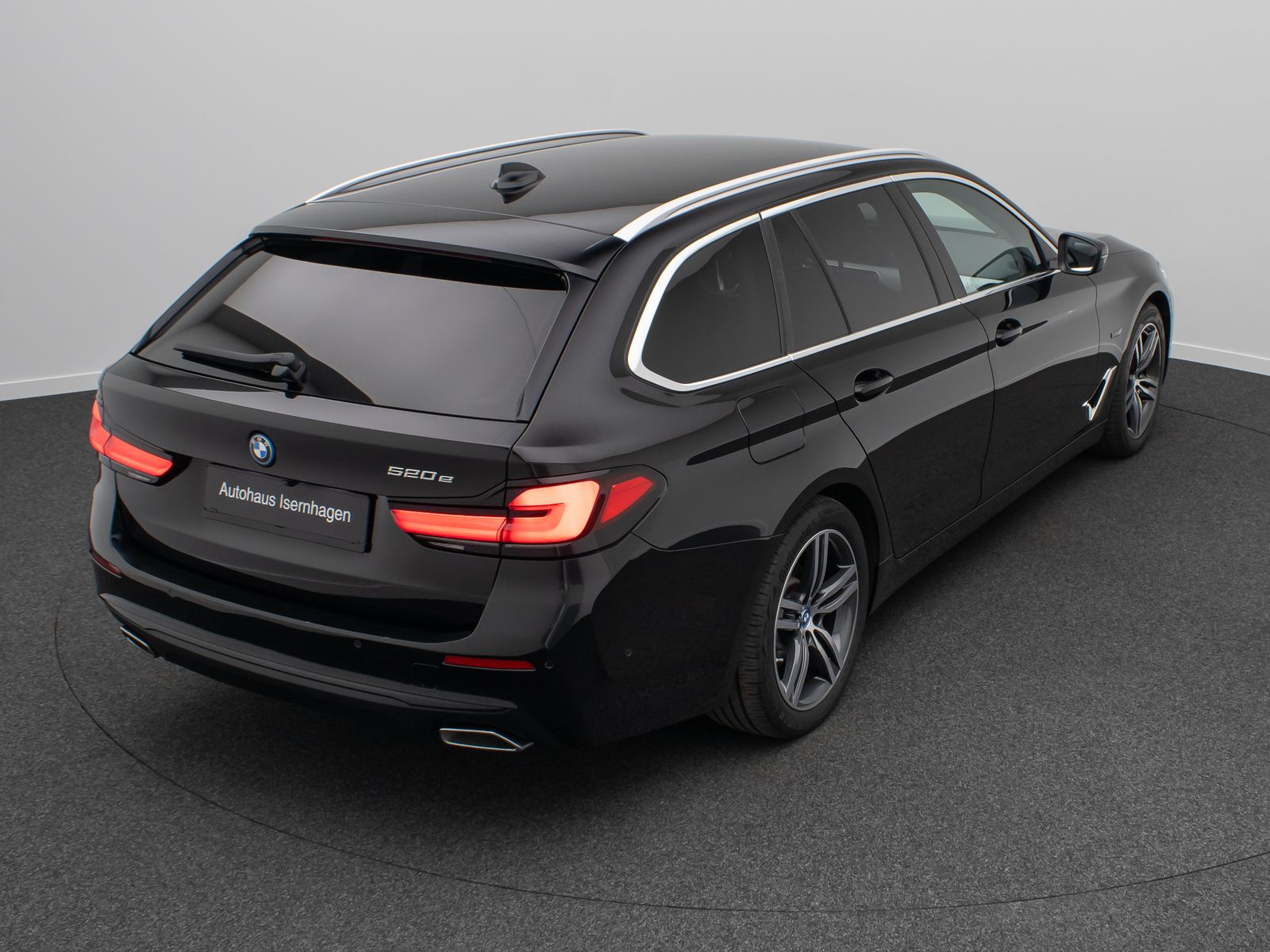 Fahrzeugabbildung BMW 520e  360° Laser HUD DAB H/K ACC Komfort Alarm