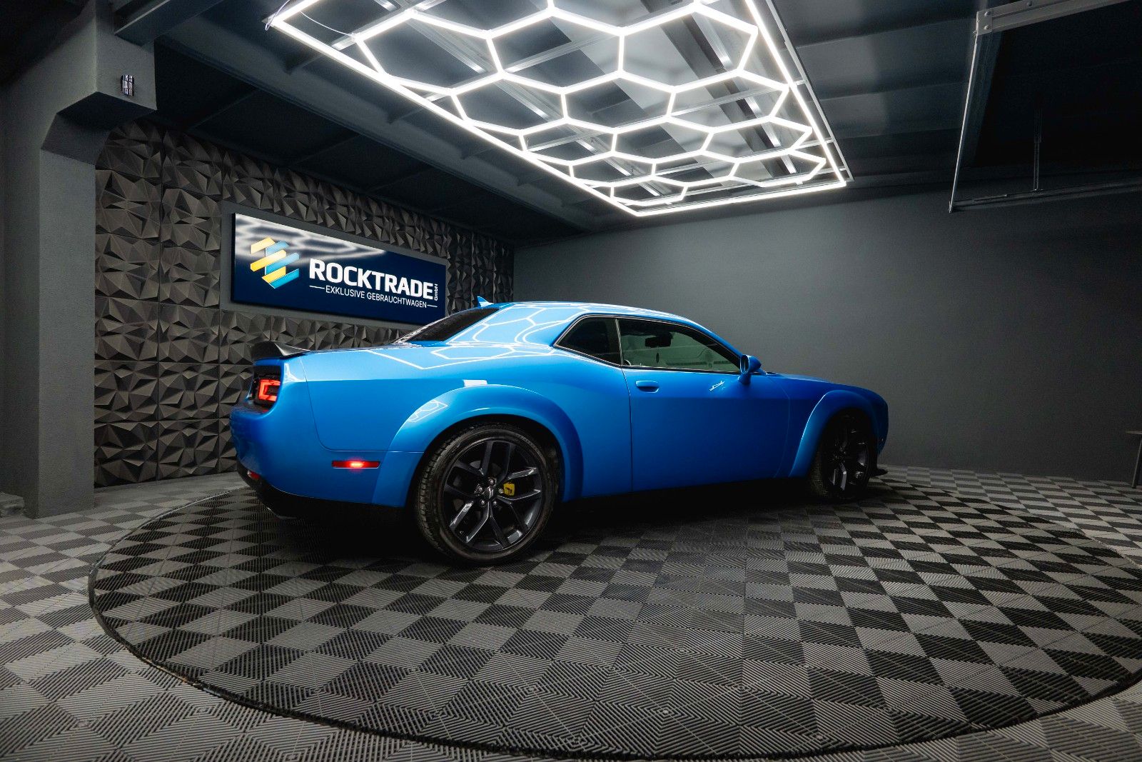 Fahrzeugabbildung Dodge Challenger 5.7 V8 R/T+ SRT WIDE BODY *LED*19%*