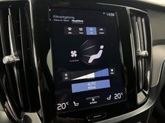 VOLVO V60 R Design / 310PS / NUR 96.tKM / 2.HD / HK / VOLVO V60 R Design / 310PS / NUR 96.tKM / 2.HD / HK /