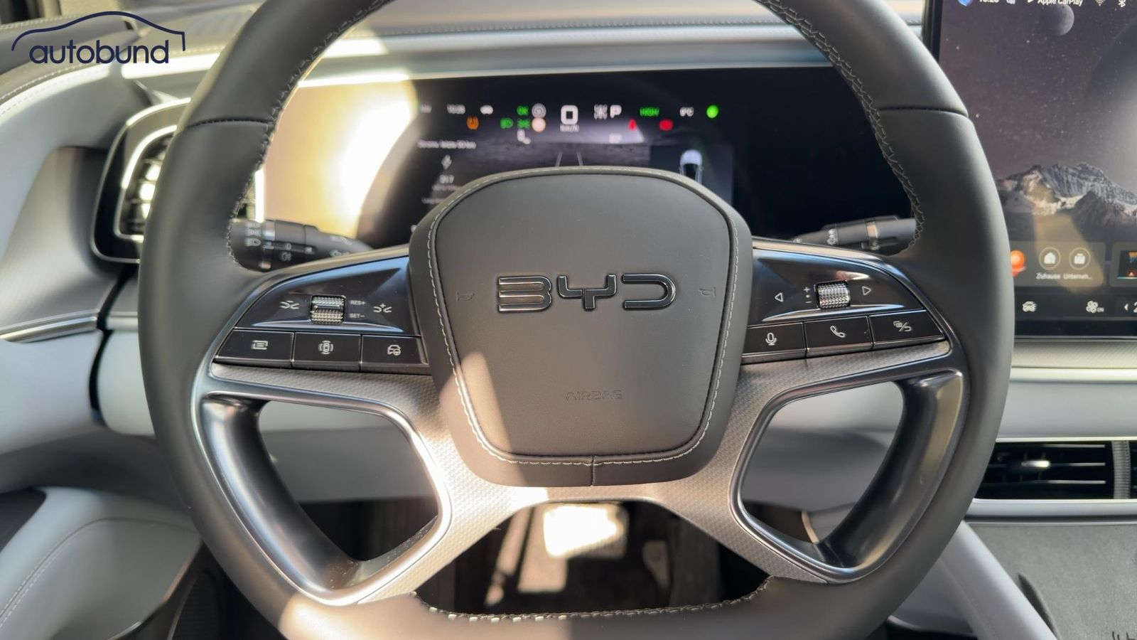 BYD SEALION 7