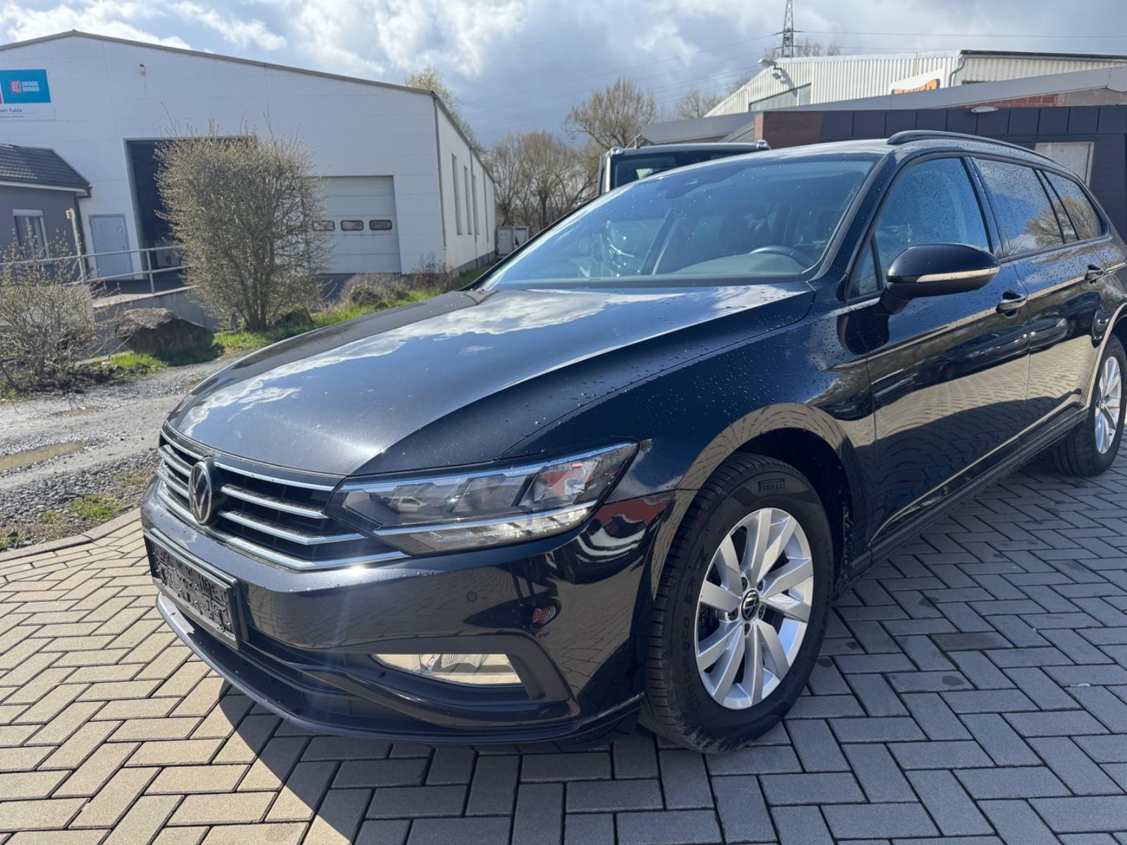 Volkswagen Passat Variant 2.0 TDI  Navi Led Alu Eur6