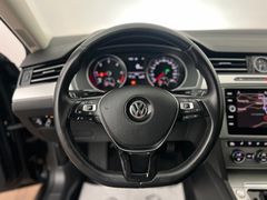 VW Passat Variant / MASSAGE/ ACC / GARANTIE / AHK /