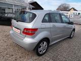 Mercedes-Benz B 160 Autom.Nur 57900KM,Allwetter,1.Hand - gebrauchte Mercedes-Benz B-Klasse aus dem Jahr 2011