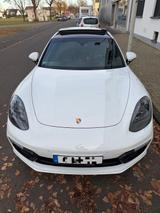 Porsche Panamera 4 - - Porsche Panamera in Bonn