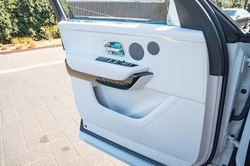 2019 ROLLS-ROYCE CULLINAN — миниатюра 18