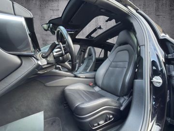 Porsche Panamera Sport Turismo 4 E-Hybrid*ACC*CHRONO*LED