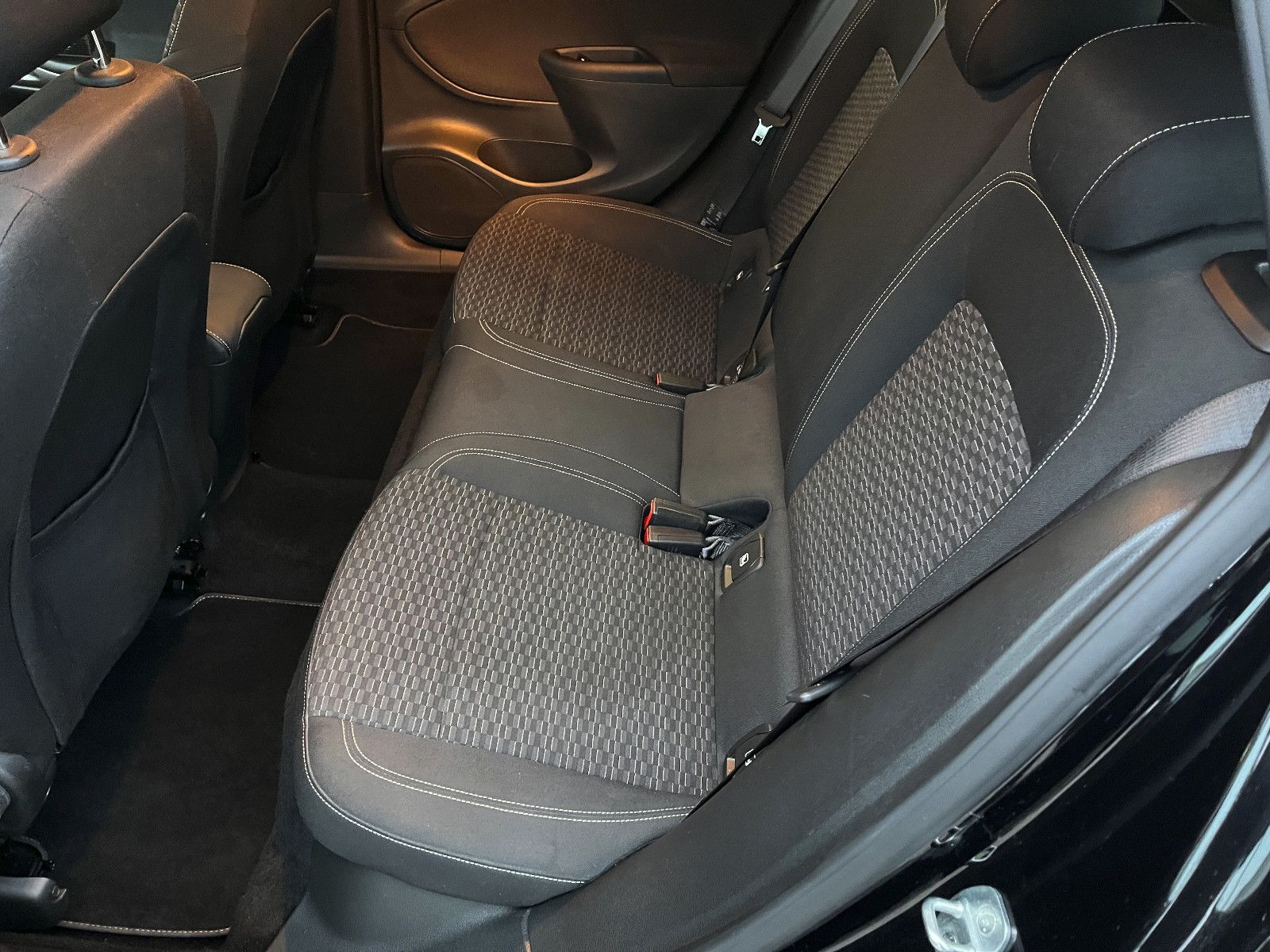 Fahrzeugabbildung Opel Astra K Sports Tourer 120 Jahre Start/Stop