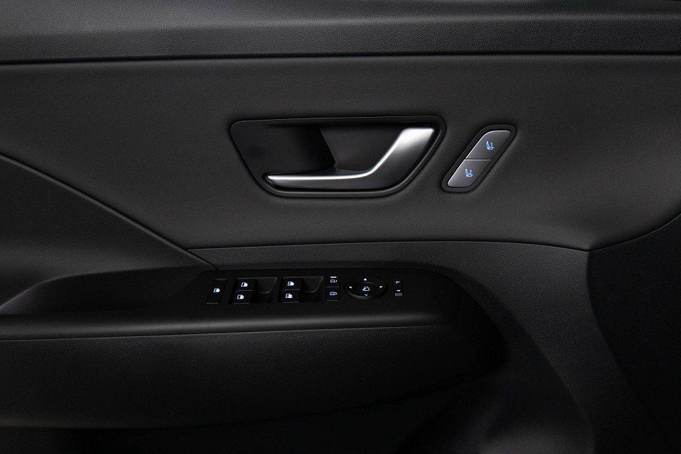 Fahrzeugabbildung Hyundai KONA 1.6T 198PS DCT AWD PRIME Sitz-Paket