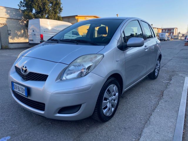 Toyota Yaris 1.0 5 porte Sol