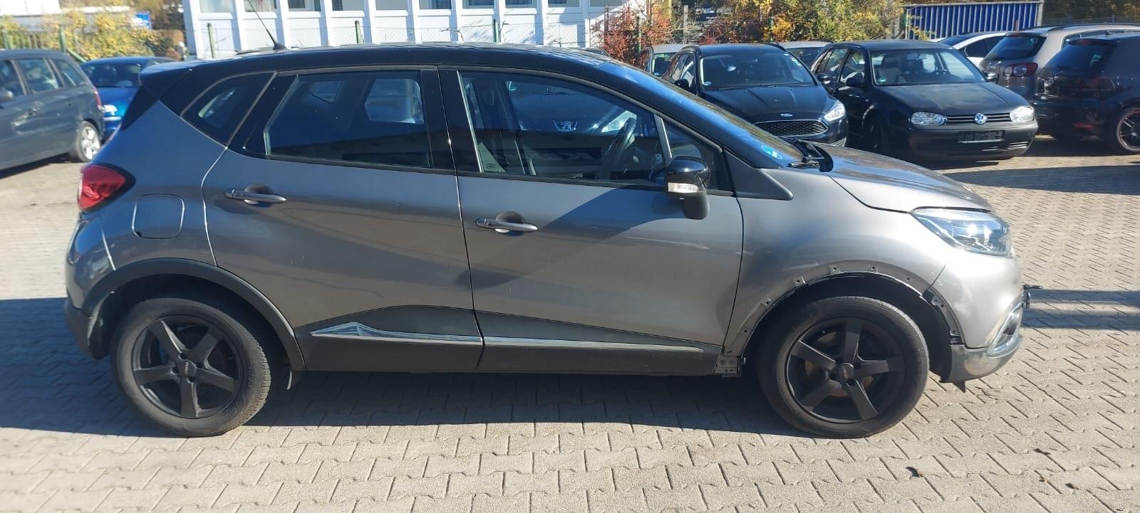 Renault Captur 2014 — engine 1.197 cm³, 120 HP (88kW)