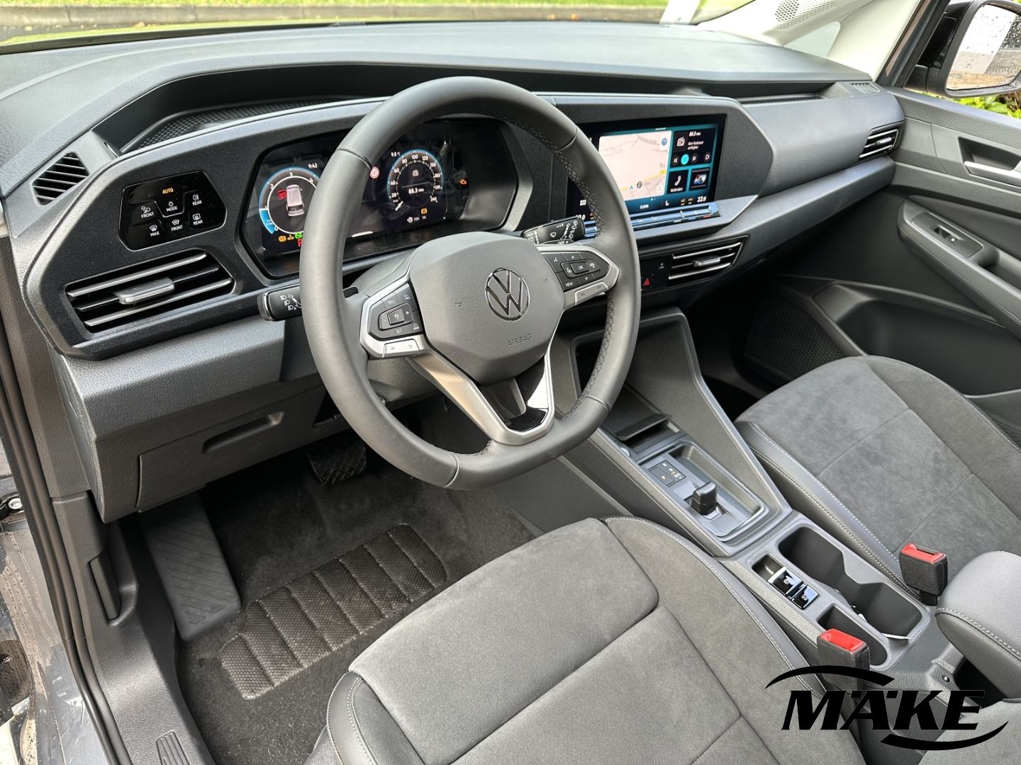 Caddy Edition 2.0 TDI DSG ACC LED RFK NAV ALU 5-