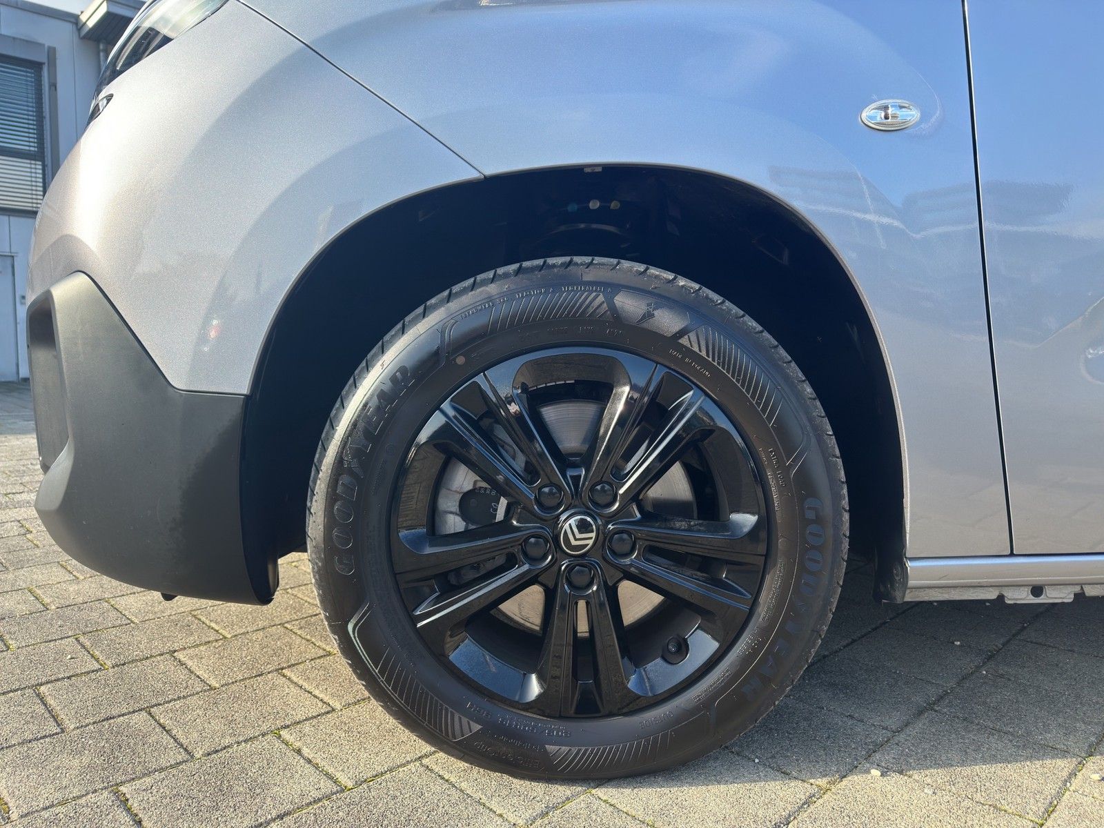 CITROEN Berlingo1.5 BlueHDi MPV Plus M / LED / KAMERA / - Image 18