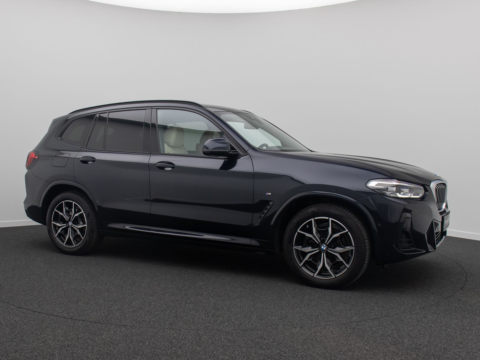 Fahrzeugabbildung BMW X3 xD20i M Sport HiFi Kamera DAB LED 19Zoll