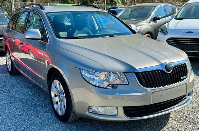 Skoda Superb Combi Greenline Klimaaut,Alu,Nav,Temp,PDC