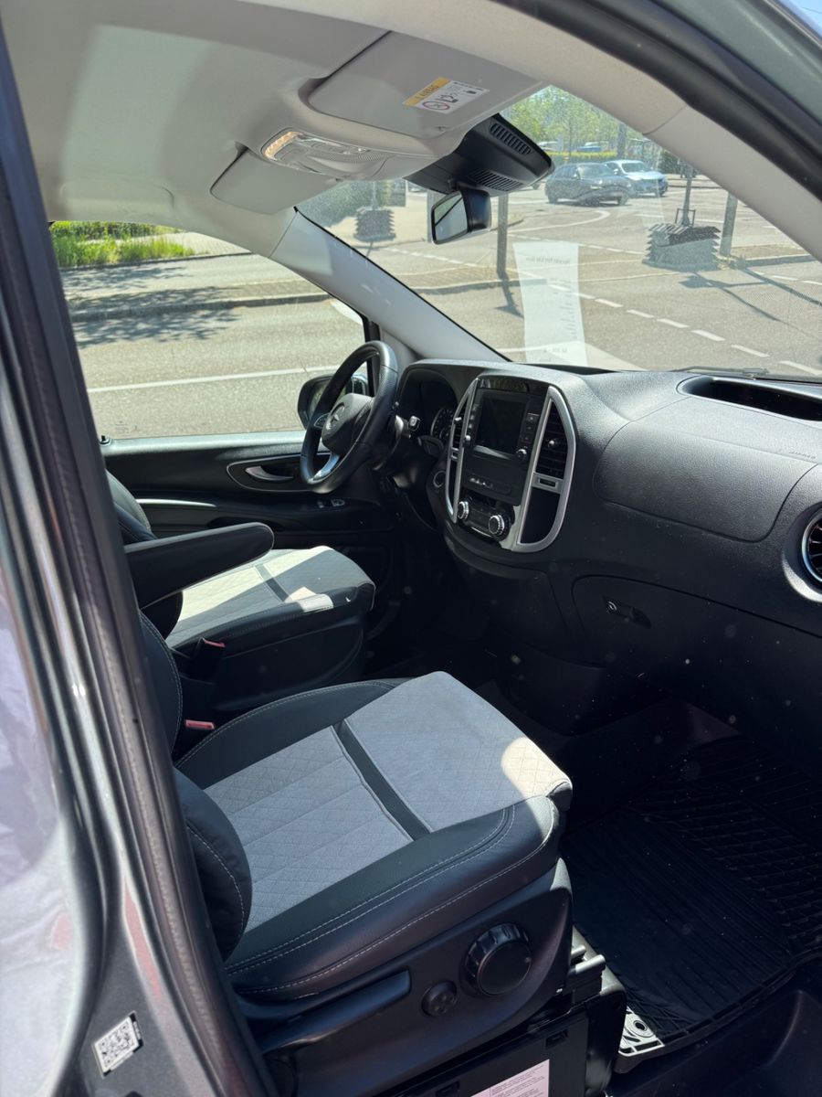 Fahrzeugabbildung Mercedes-Benz Jules Verne **1.Hand** mit festem WC