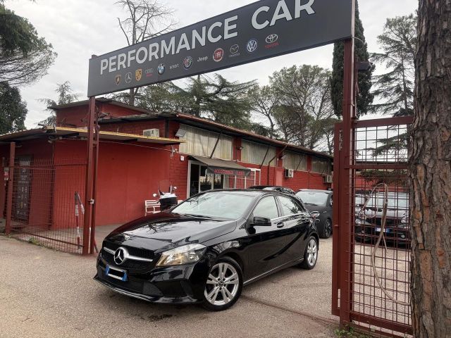 Mercedes-Benz Mercedes-benz A 180 A 180 d Sport NAVIGATORE RET