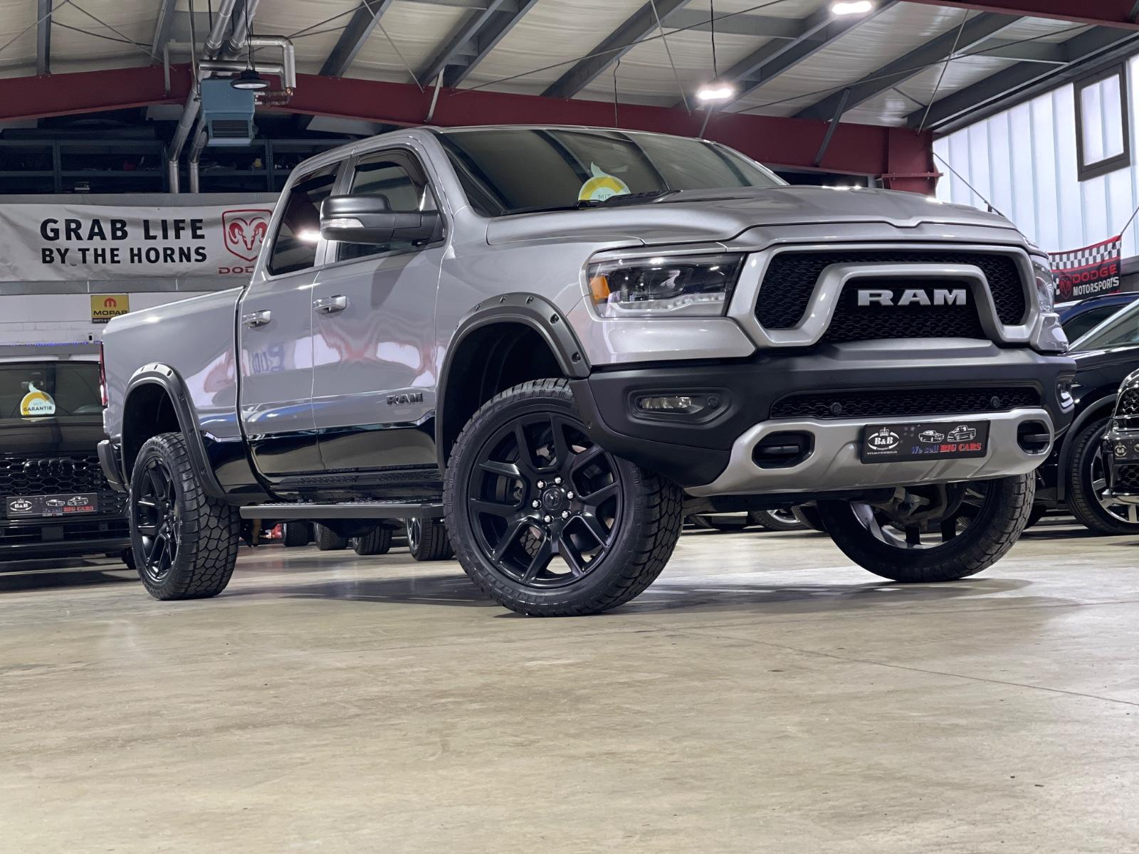 Dodge RAM+REBEL+NIGHT+UNFALLFREI+LPG+22"+LUFT+BAKFLIP