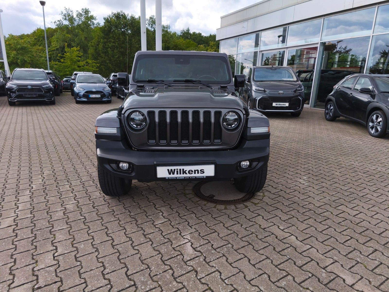 Jeep Wrangler / Wrangler Unlimited Sahara imagem 2