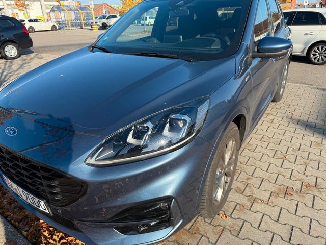 Ford Kuga  88 kW (120 PS), Automatik, Frontantrieb