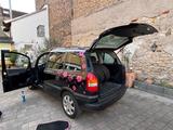 Opel Zafira A, 7-Sitzer, Auto, Van, mit TÜ... - Opel Zafira aus 2002 mit Diesel-Antrieb